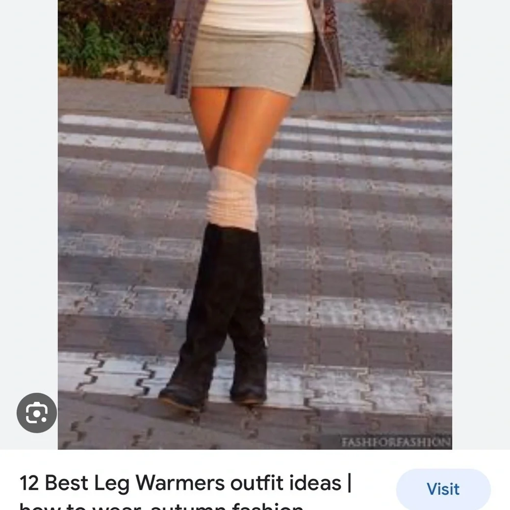 - Ballet core 80s ribbed knit leg warmers